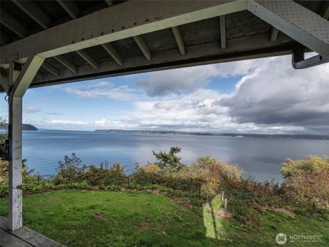 26 E Port Gardner Drive Everett WA 98206