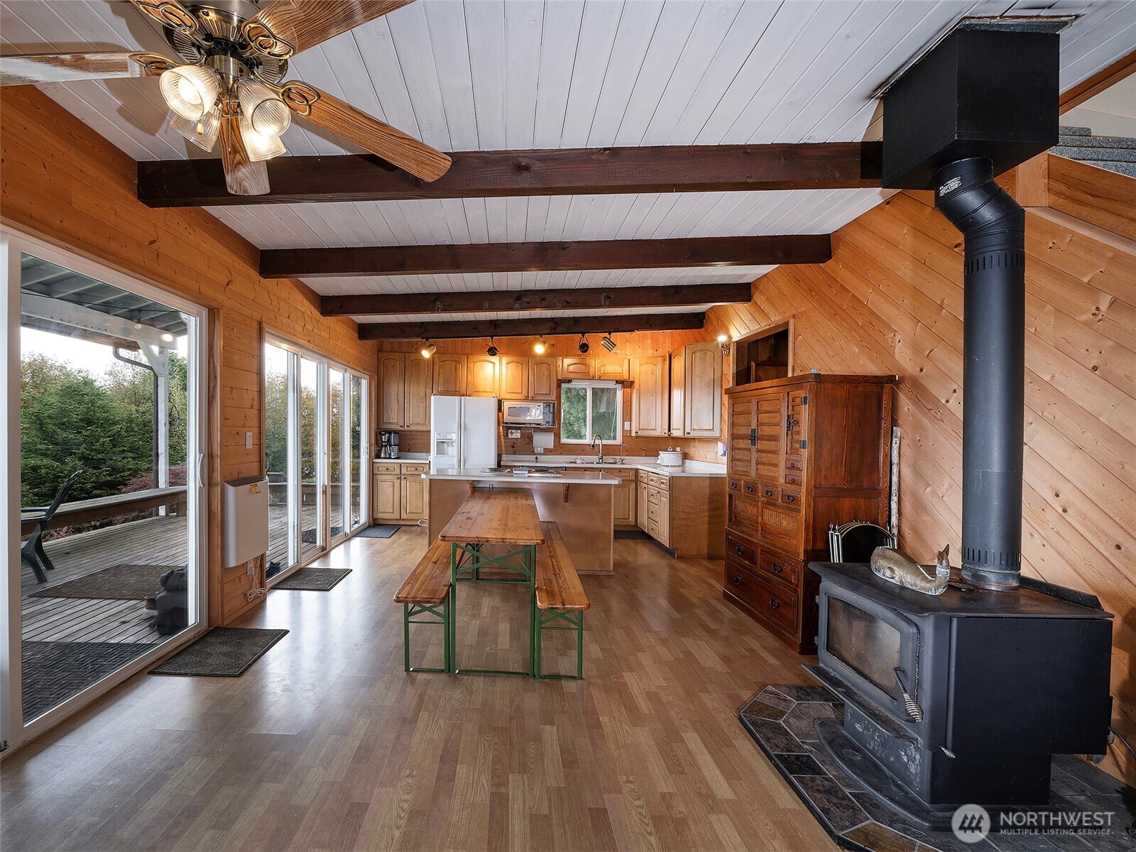 26 E Port Garden Drive Everett WA 98206