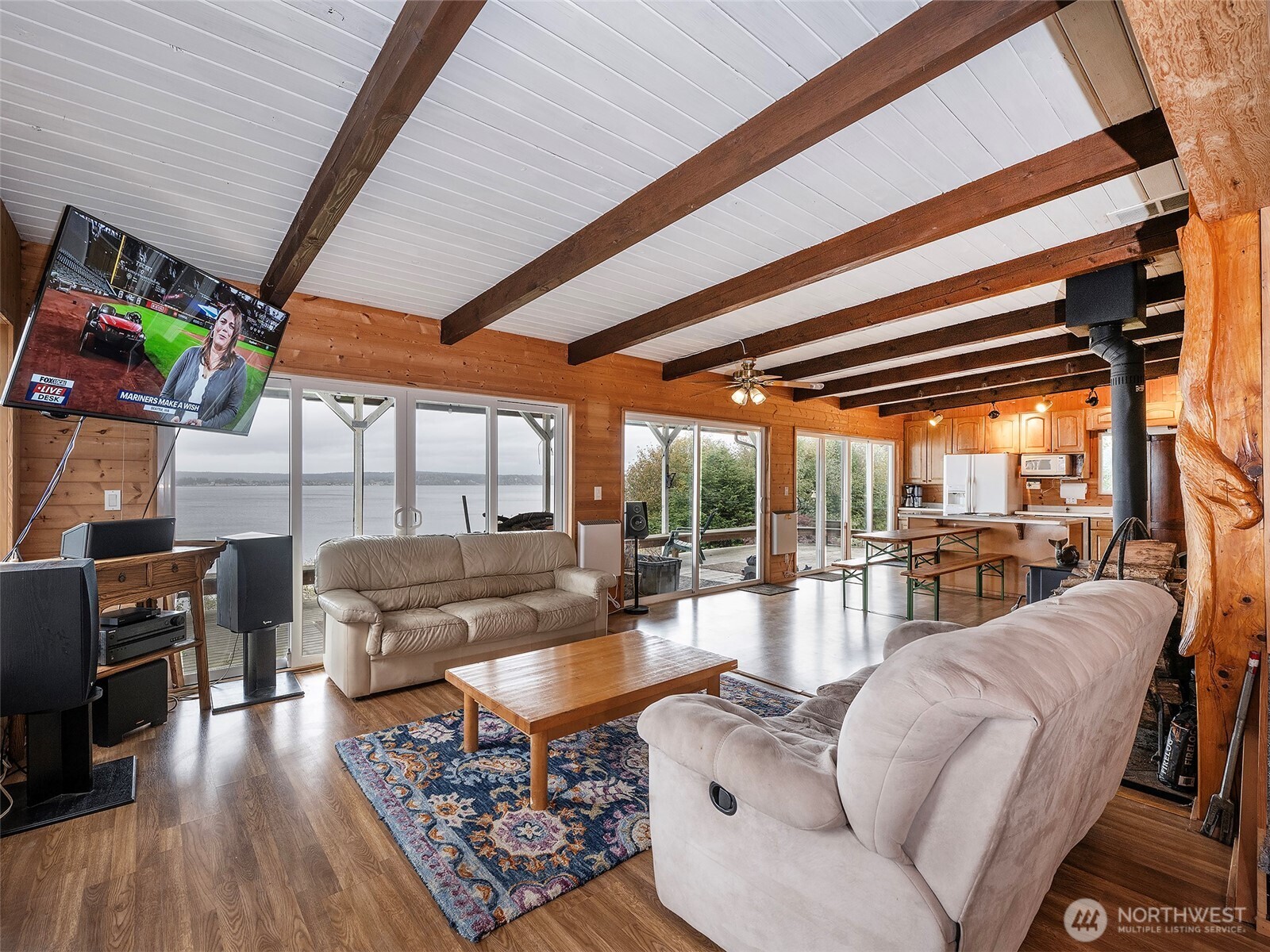 26 E Port Garden Drive Everett WA 98206
