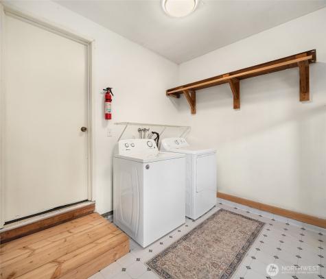 10743 SW Cowan Road Vashon WA 98070