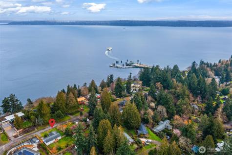 10743 SW Cowan Road Vashon WA 98070
