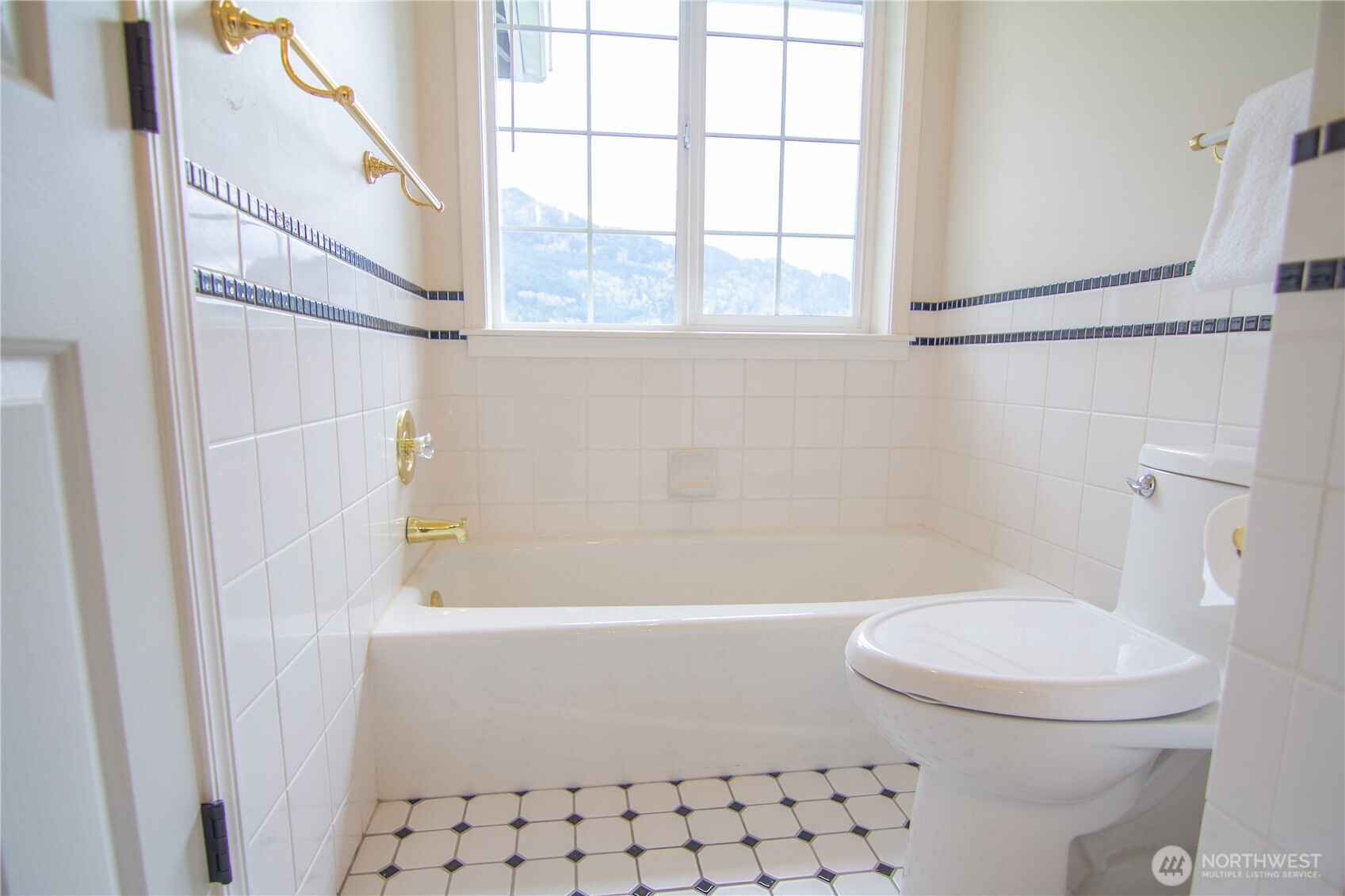 562 W Lake Samish Drive Bellingham WA 98229