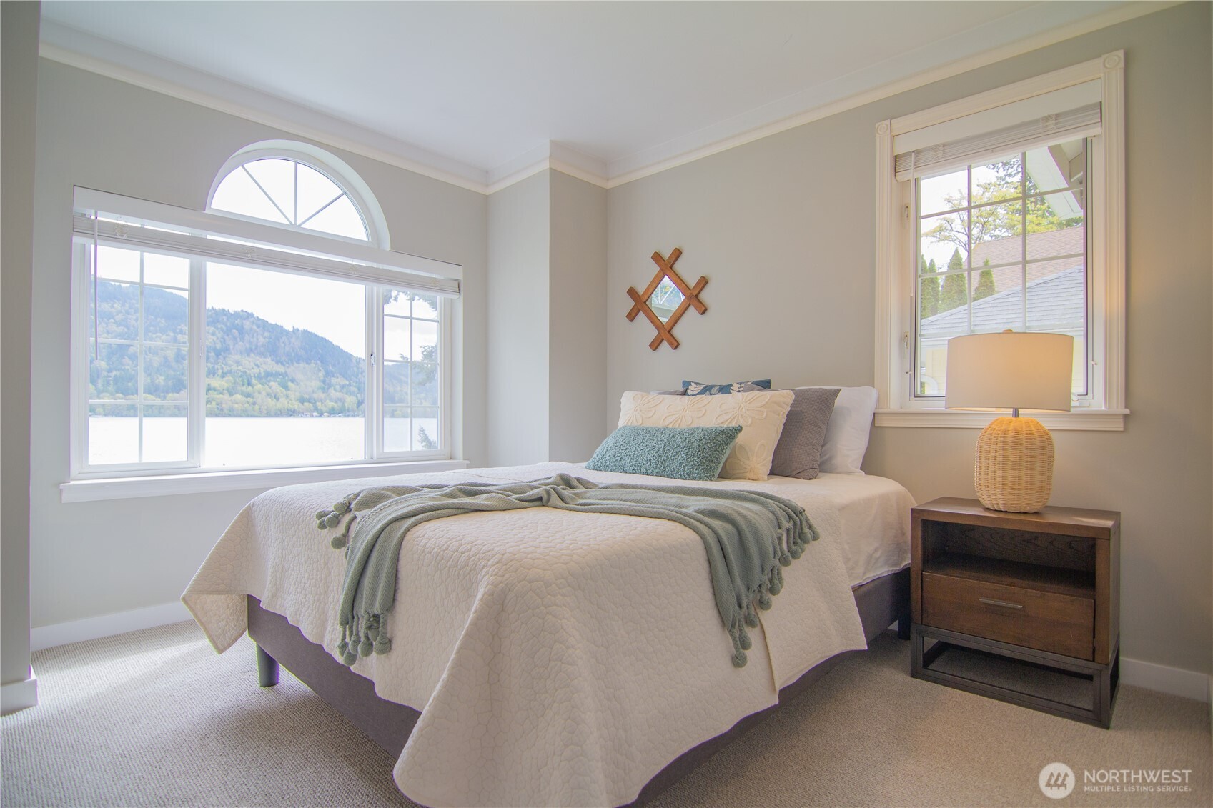 562 W Lake Samish Drive Bellingham WA 98229
