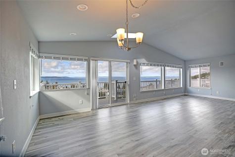 211 Arbor Terrace Camano Island WA 98282