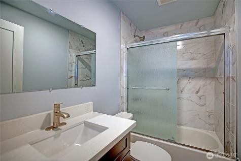 211 Arbor Terrace Camano Island WA 98282