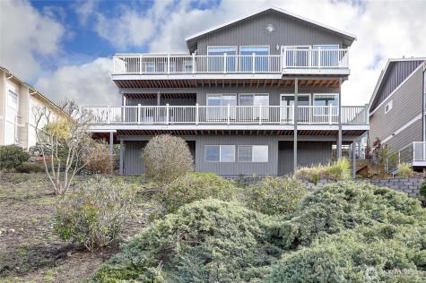 211 Arbor Terrace Camano Island WA 98282