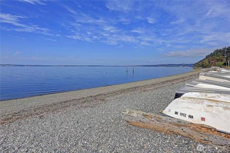 211 Arbor Terrace Camano Island WA 98282