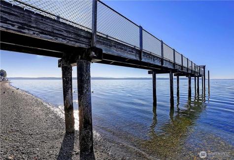 211 Arbor Terrace Camano Island WA 98282