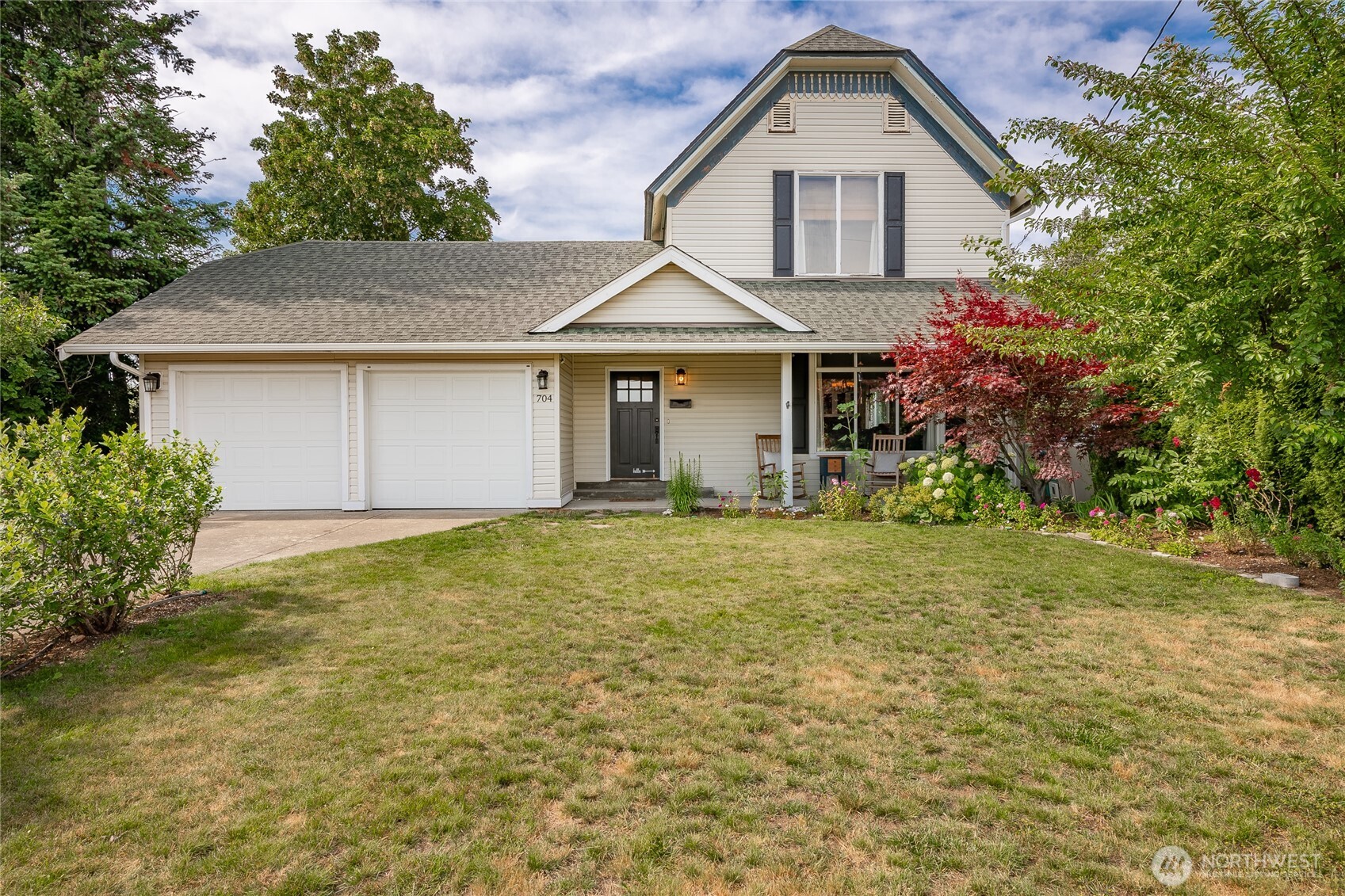 704 Glenning Street Lynden WA 98264