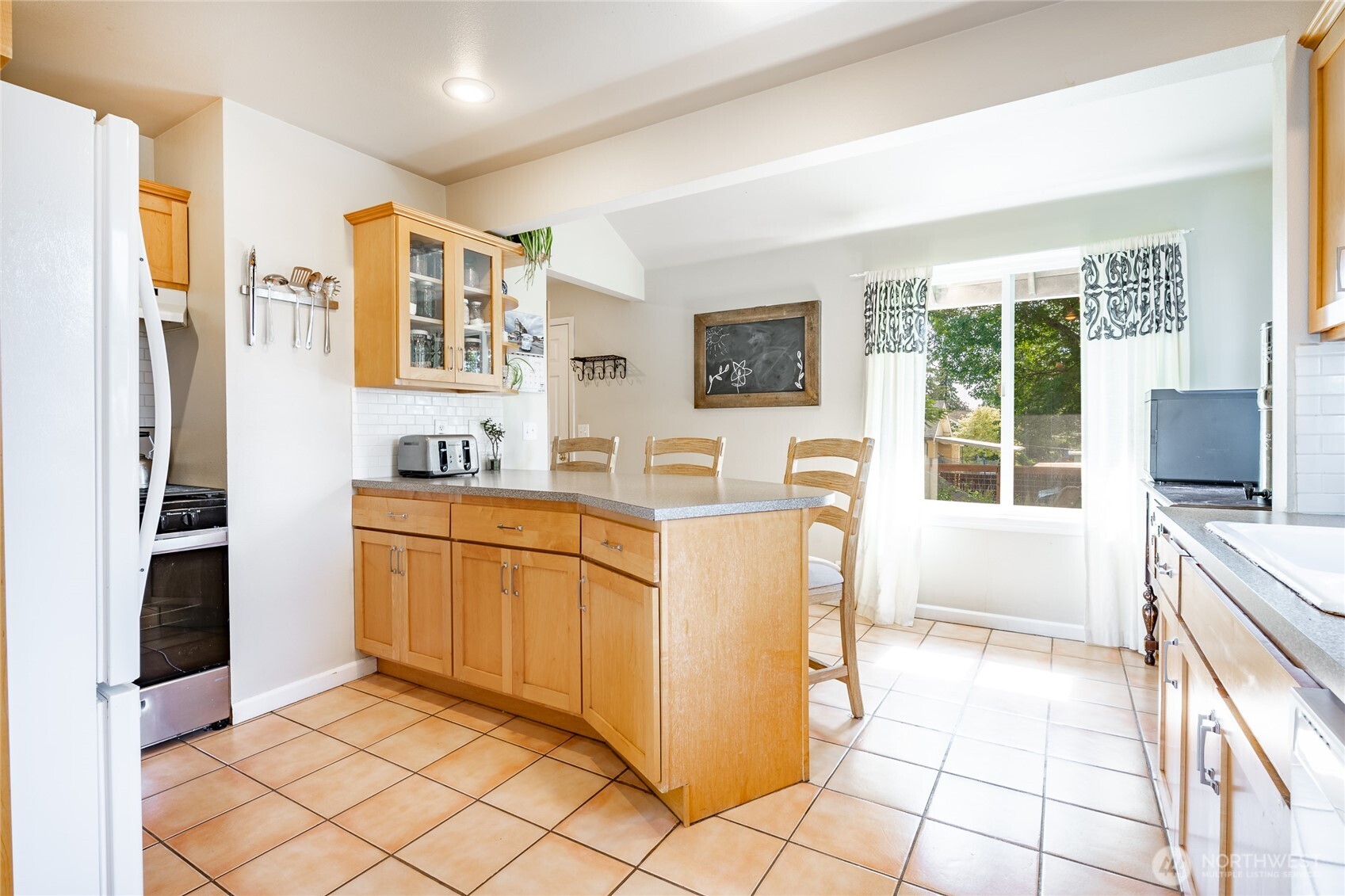 704 Glenning Street Lynden WA 98264