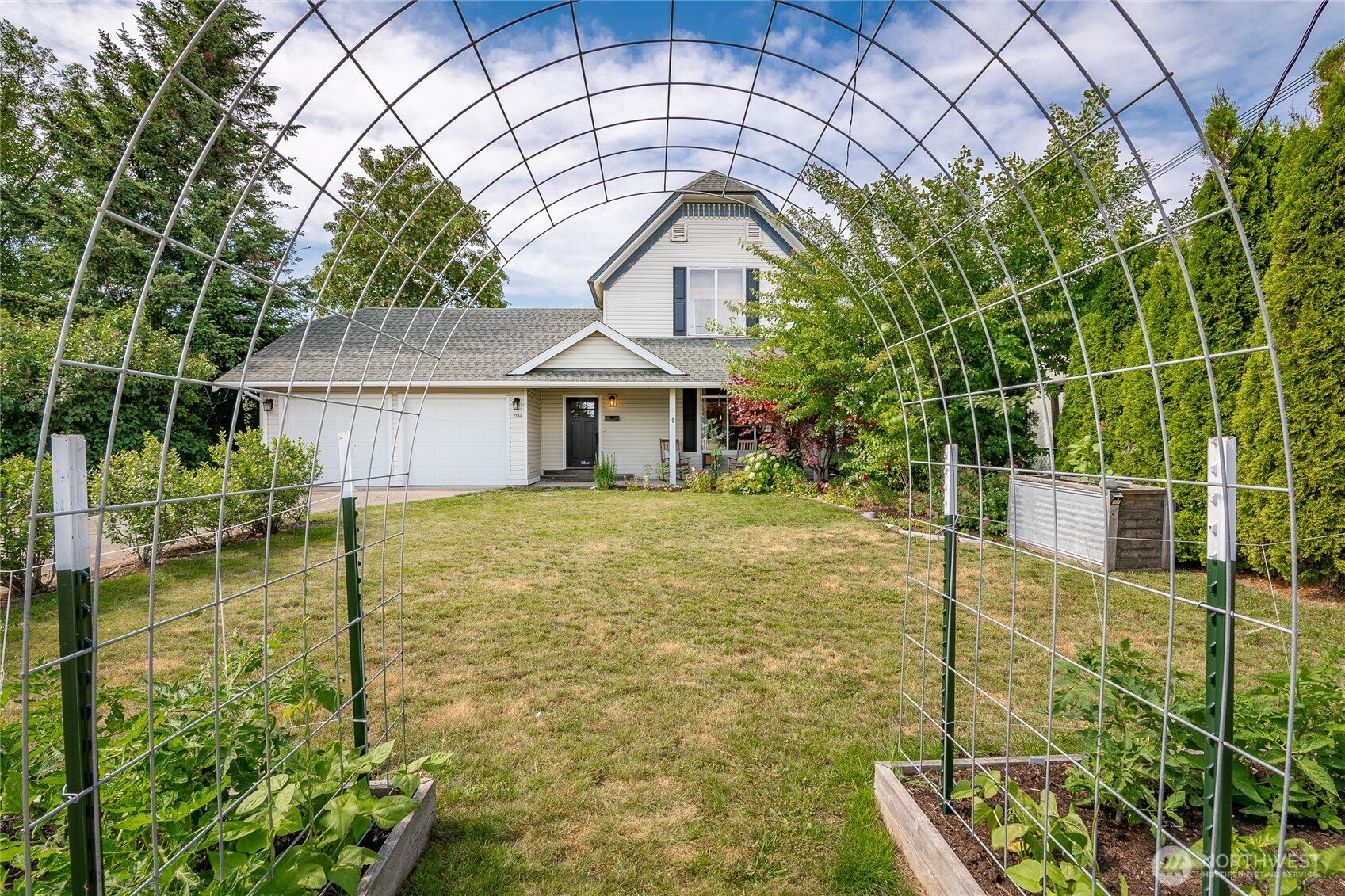 704 Glenning Street Lynden WA 98264