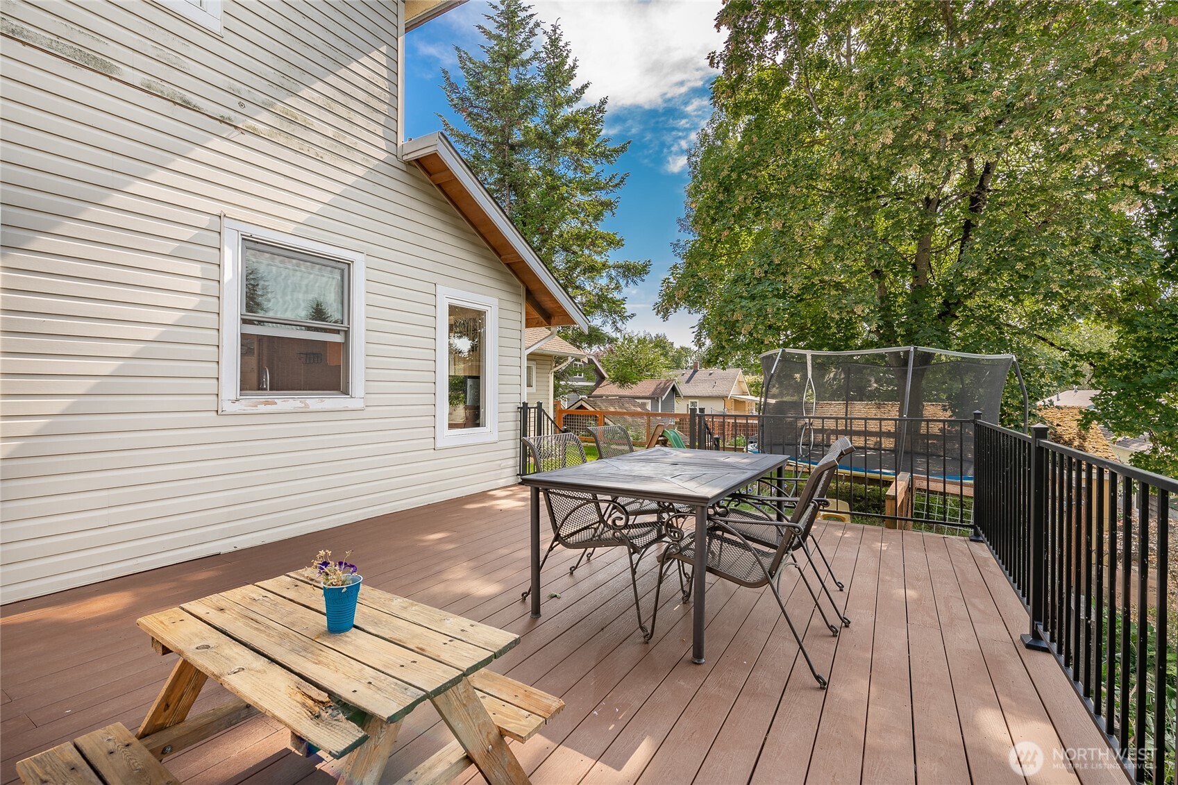 704 Glenning Street Lynden WA 98264