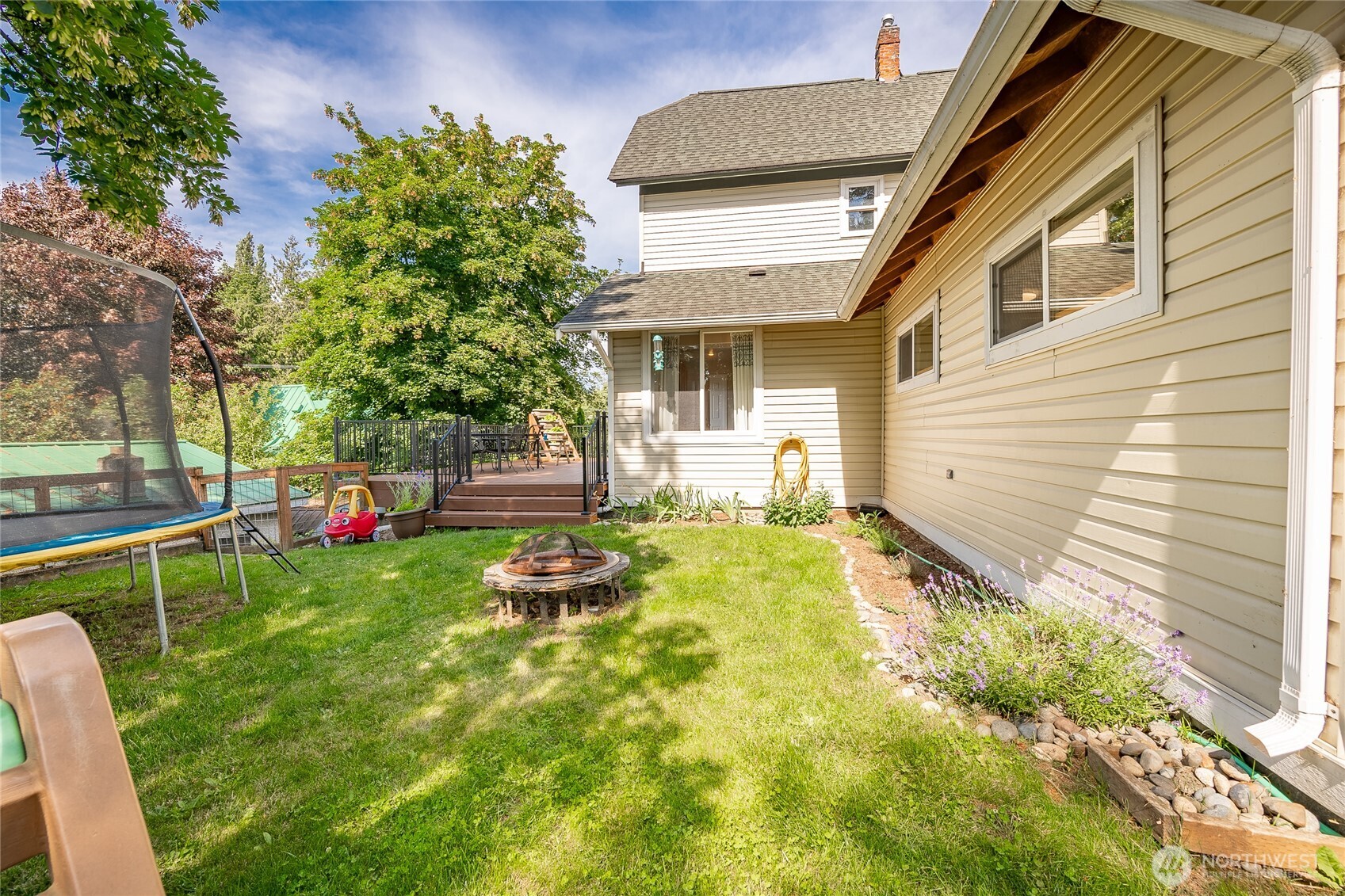 704 Glenning Street Lynden WA 98264