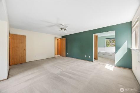 14319 106th Avenue Court E Puyallup WA 98374