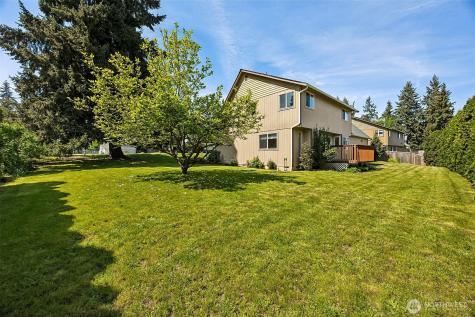 14319 106th Avenue Court E Puyallup WA 98374