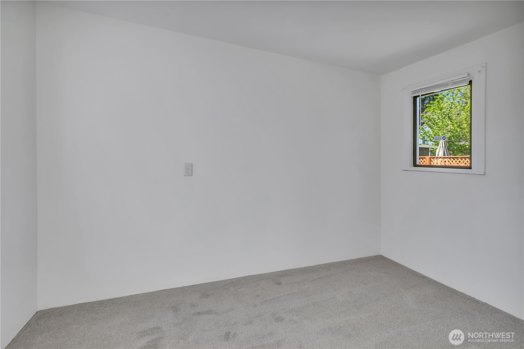 9013 11th Ave SW Seattle WA 98106