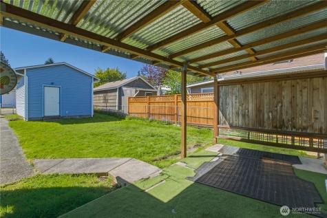 9013 11th Ave SW Seattle WA 98106
