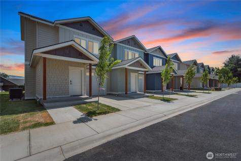 1030 Finch Lane Wenatchee WA 98801