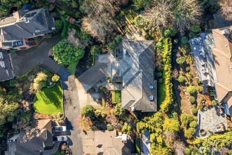 3645 92nd Avenue SE Mercer Island WA 98040