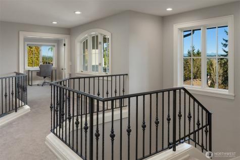 3645 92nd Avenue SE Mercer Island WA 98040