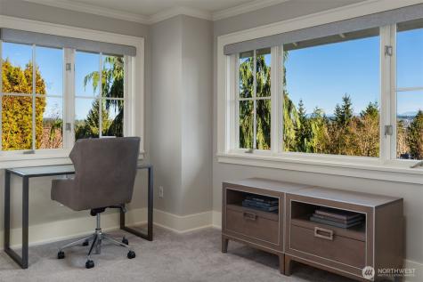 3645 92nd Avenue SE Mercer Island WA 98040