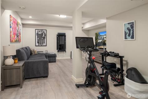 3645 92nd Avenue SE Mercer Island WA 98040