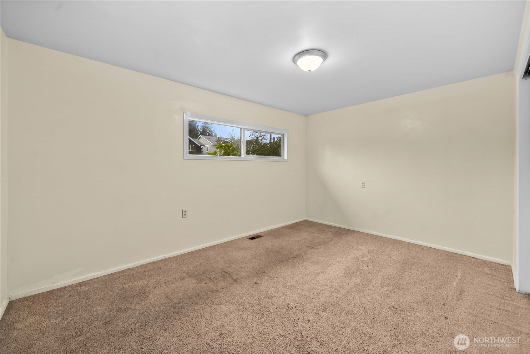 9717 14th Avenue NW Seattle WA 98117