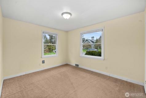 9717 14th Avenue NW Seattle WA 98117