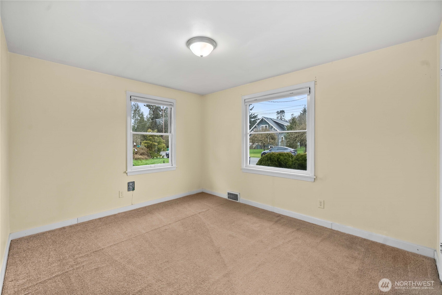 9717 14th Avenue NW Seattle WA 98117
