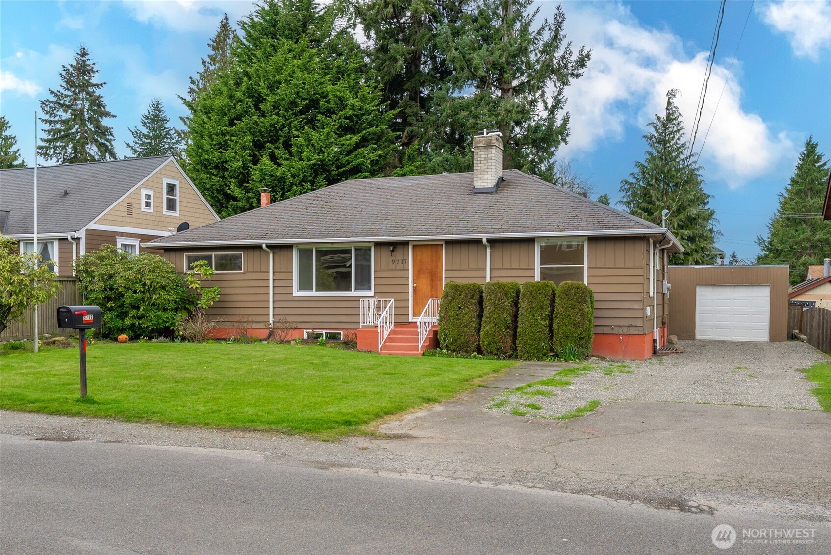 9717 14th Avenue NW Seattle WA 98117