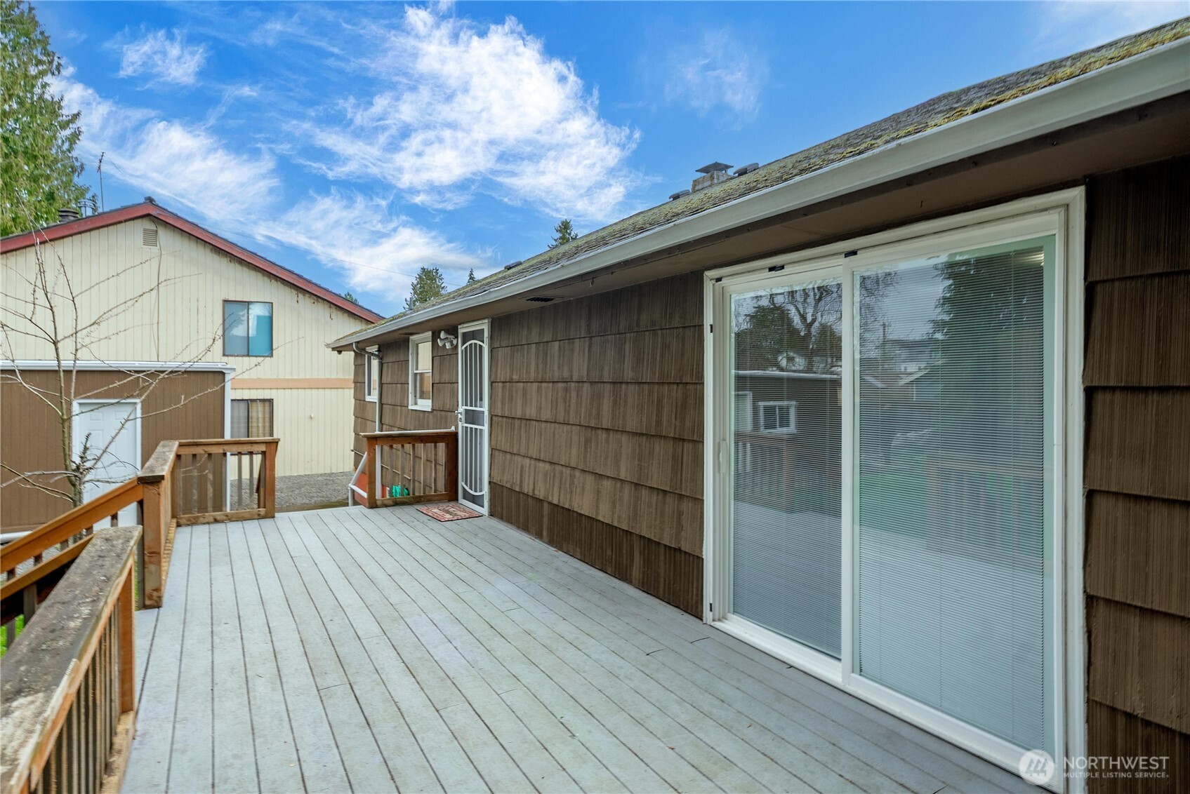 9717 14th Avenue NW Seattle WA 98117