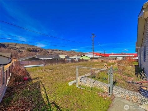 804 Central Drive Coulee Dam WA 99116