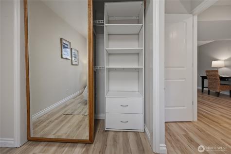 23707 Meridian Place W Bothell WA 98021