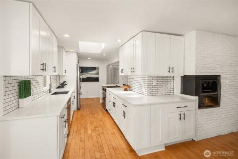 24109 107th Place W Shoreline WA 98020