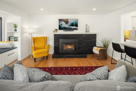 24109 107th Place W Shoreline WA 98020