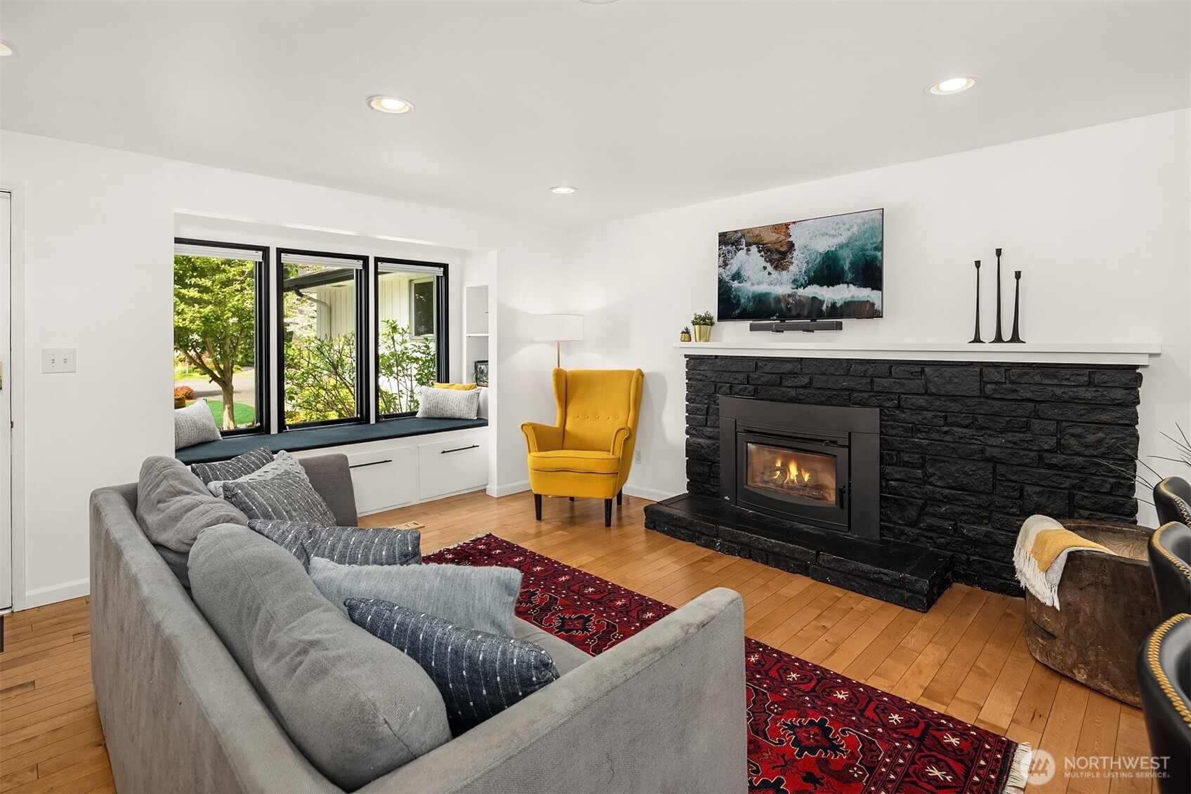 24109 107th Place W Shoreline WA 98020