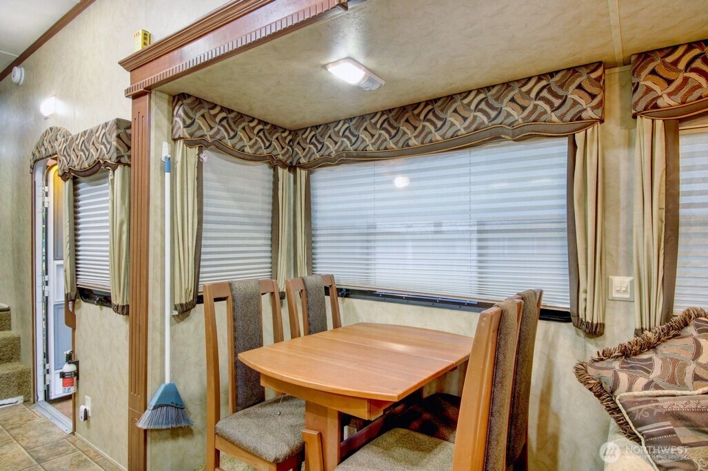 245 Schinn Canyon Court Deming WA 98244