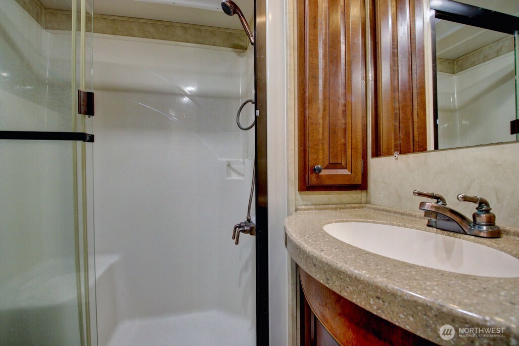 245 Schinn Canyon Court Deming WA 98244
