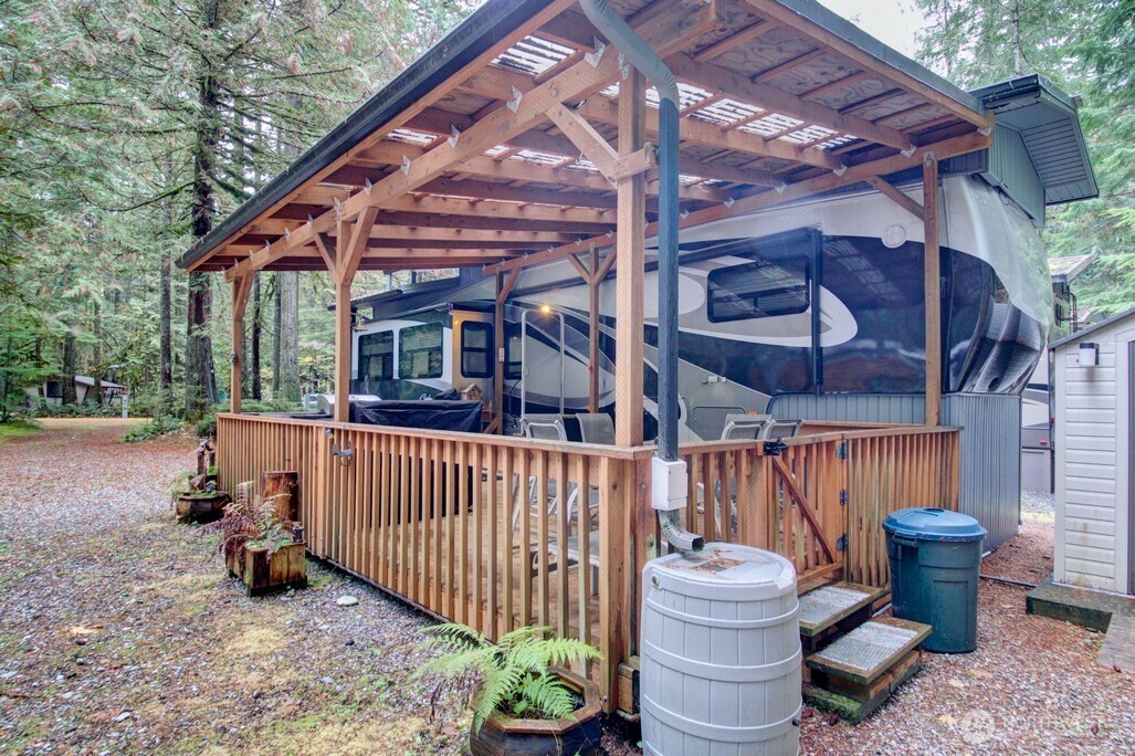 245 Schinn Canyon Court Deming WA 98244