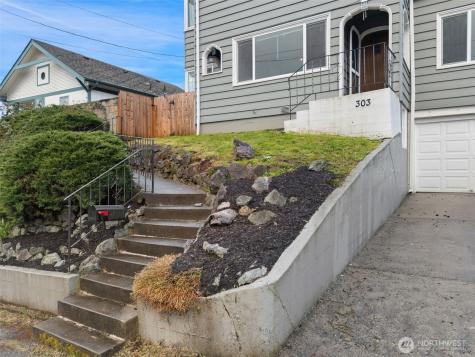 303 S Lafayette Avenue Bremerton WA 98312