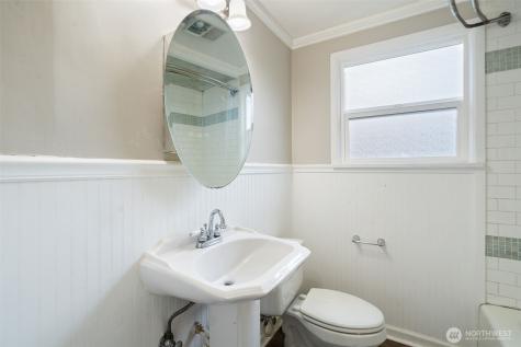 303 S Lafayette Avenue Bremerton WA 98312