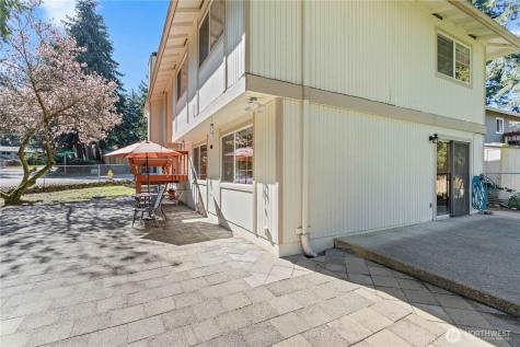 2138 SW 305th Street Federal Way WA 98023