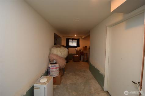 8519 Golden Given Drive E Tacoma WA 98445