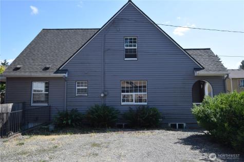 8519 Golden Given Drive E Tacoma WA 98445