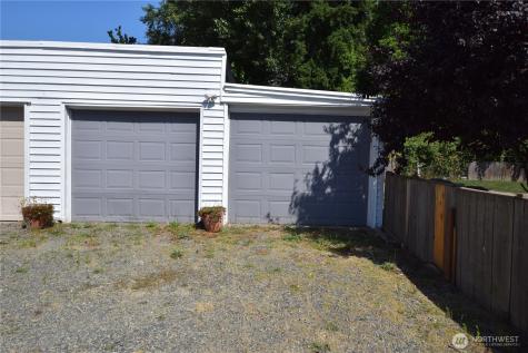 8519 Golden Given Drive E Tacoma WA 98445