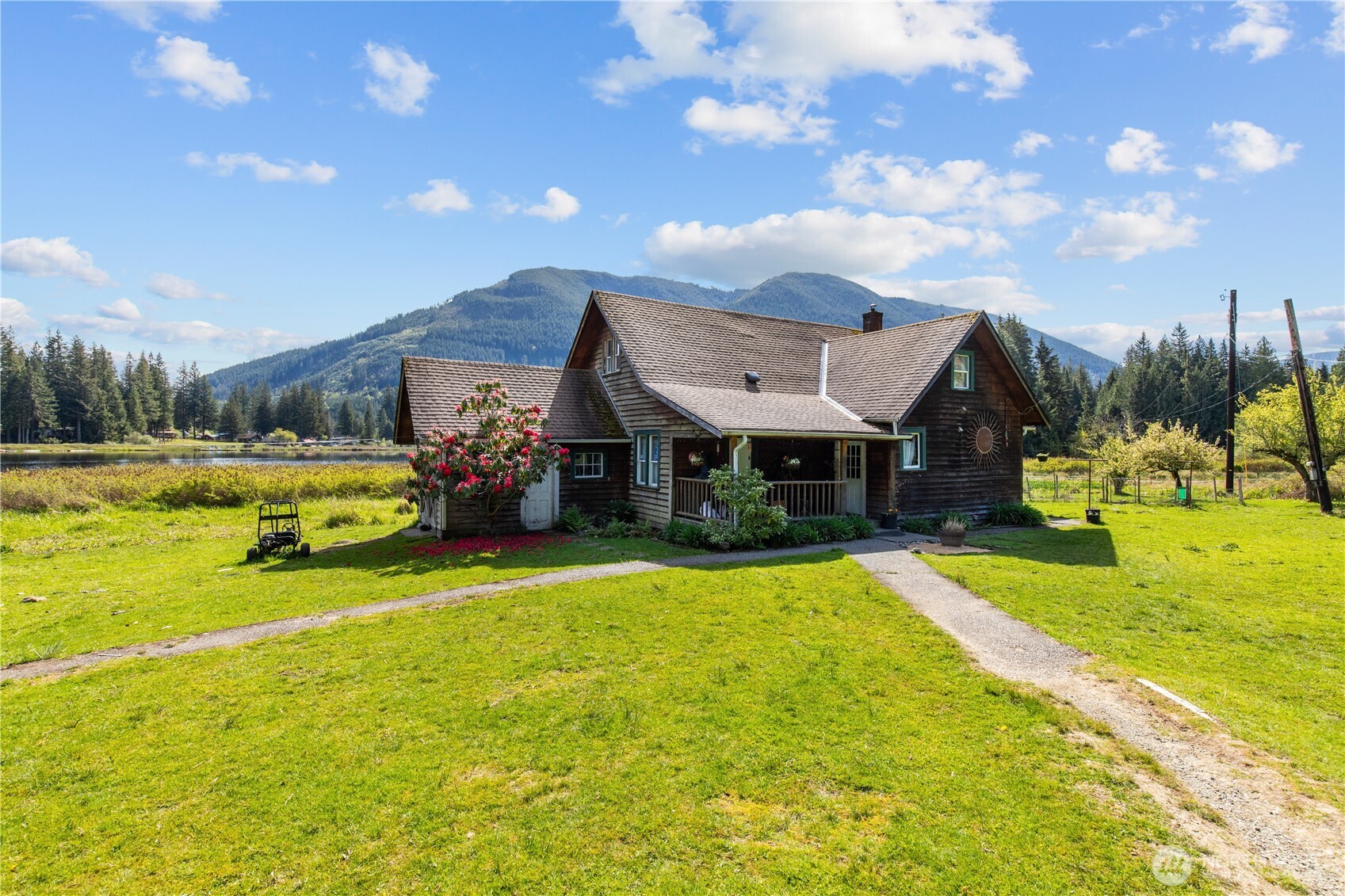 27525 W Lake Riley Road Arlington WA 98223
