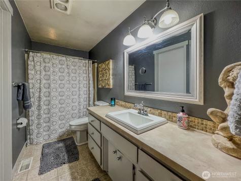 1273 Vista Circle Lynden WA 98264
