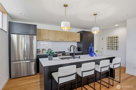 3646 Greenwood Avenue N Seattle WA 98103