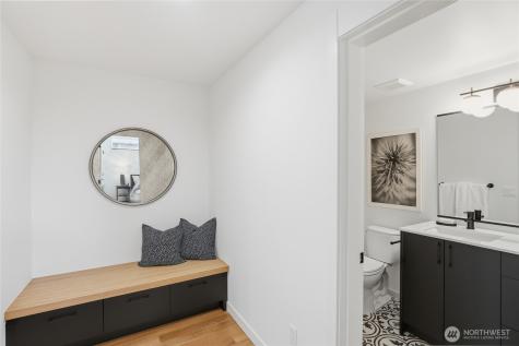 3646 Greenwood Avenue N Seattle WA 98103
