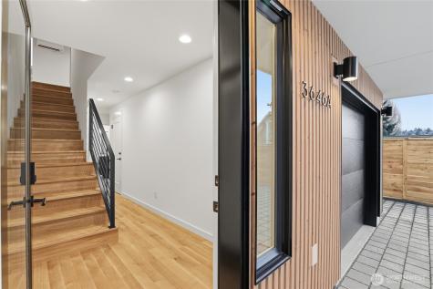 3646 Greenwood Avenue N Seattle WA 98103
